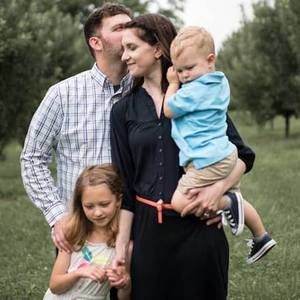 Meet your Posher, Melissa